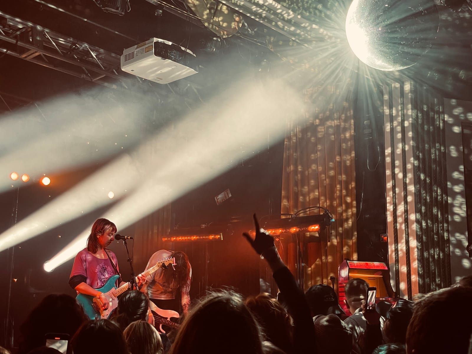 Concert photo - Beach Bunny